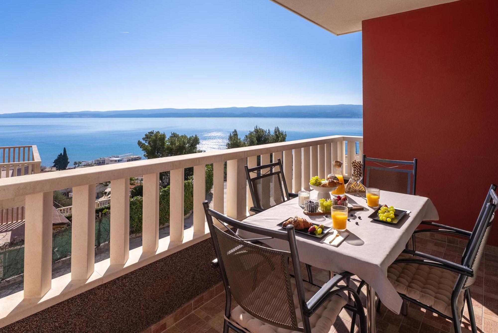 Apartments Bakota Omis Ngoại thất bức ảnh